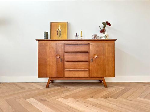 Vintage dressoir sideboard eiken jaren 50/60 badkamermeubel, Huis en Inrichting, Kasten | Dressoirs, Gebruikt, 100 tot 150 cm