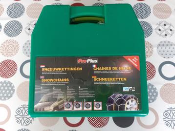 Sneeuwkettingen SUV beschikbaar voor biedingen