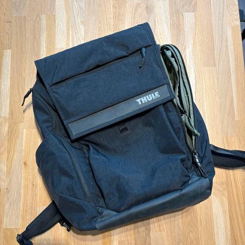 Thule Paramaunt Backpack 27L Black, Sieraden, Tassen en Uiterlijk, Tassen | Rugtassen, Zo goed als nieuw, Overige merken, 25 tot 40 cm