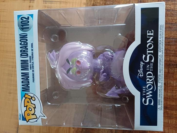 Funko Pop! Sword in the Stone: Madam Mim as Dragon #1102, Verzamelen, Poppetjes en Figuurtjes, Nieuw, Ophalen of Verzenden