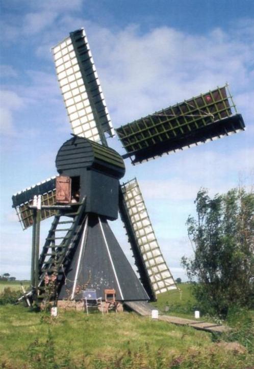 (F408) Ansichtkaart Tzum molen Teatlum Duivenhok 2007, Verzamelen, Ansichtkaarten | Nederland, Ongelopen, Friesland, 1980 tot heden