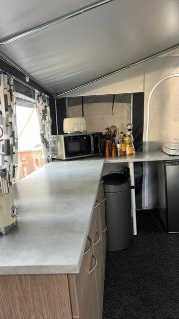 Buitenkeukentje te koop beschikbaar voor biedingen