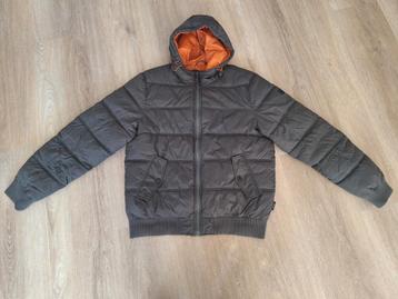 Groene winterjas XL - Lekker warm! beschikbaar voor biedingen