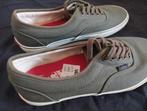 Vans, nieuw, Woman maat 9 (38)

Nieuw.

Kleur is groengrijs., Ophalen of Verzenden, Nieuw, Overige kleuren, Sneakers of Gympen