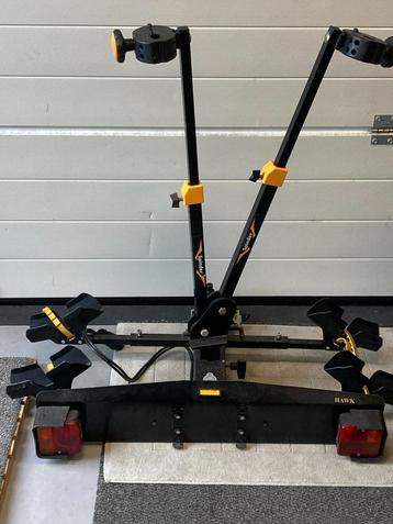 TE koop- Fietsendrager voor op de auto trekhaak. beschikbaar voor biedingen