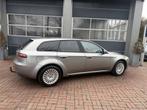 Alfa Romeo 159 Sportwagon 1.8 mpi Business Apk 02-2027 leuk, Auto's, Alfa Romeo, Gebruikt, Zwart, 4 cilinders, 1796 cc
