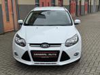 Ford Focus Wagon 1.0 EcoBoost Titanium, Nieuwe Distributie R, Euro 5, Gebruikt, Zwart, Wit