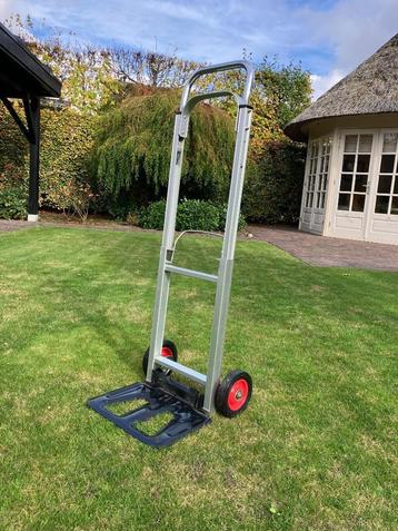 Steekwagen tot 90 kg inschuifbaar en opklapbaar beschikbaar voor biedingen