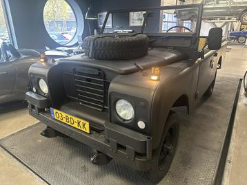 Land Rover 109 Pick Up (bj 1982) beschikbaar voor biedingen