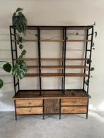 Boekenkast industrieel mangohout, Huis en Inrichting, Kasten | Boekenkasten, 150 tot 200 cm, Ophalen of Verzenden, Zo goed als nieuw