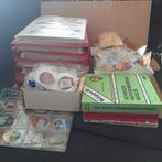 Grote verzameling koffiemelkdekseltjes met 3 catalogussen, Ophalen of Verzenden, Zo goed als nieuw, Overige typen