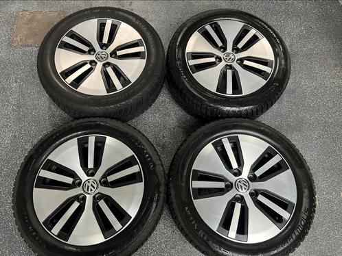 16 inch Volkswagen Golf GTE Velgen Met Zgan Winterbanden, Auto-onderdelen, Banden en Velgen, Banden en Velgen, Winterbanden, 16 inch