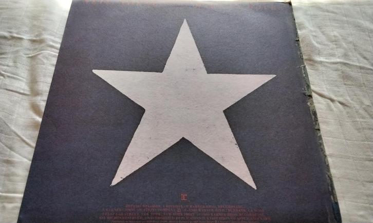 Neil Young ‎- Hawks & Doves Lp vinyl Country Rock, Folk, Cd's en Dvd's, Vinyl | Rock, Gebruikt, Progressive, 12 inch, Ophalen of Verzenden