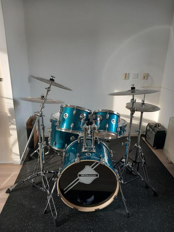 Millenium compleet drumstel, Muziek en Instrumenten, Drumstellen en Slagwerk, Zo goed als nieuw, Overige merken, Ophalen