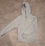 Nike club hoodie maat xs, Nike, Nieuw, Ophalen of Verzenden, Grijs