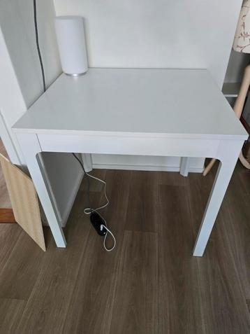 Ikea Laneberg eettafel beschikbaar voor biedingen