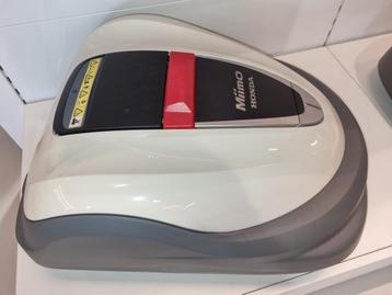 Honda Robot maaier HRM 310 (2200m2) nu € 1399,00 beschikbaar voor biedingen