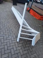 Linksom draaiende Vurenhouten trap met onderkwart., Doe-het-zelf en Verbouw, Ladders en Trappen, Ophalen, Gebruikt, 2 tot 4 meter