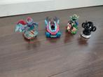 Skylanders Superchargers, 2 skylanders en 2 attributen, Ophalen of Verzenden, Zo goed als nieuw