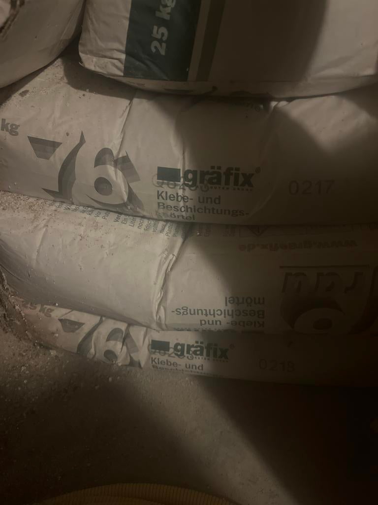 Gräfix Kleefmortel 25kg - Nieuwstaat, Doe-het-zelf en Verbouw, Metselstenen, Ophalen of Verzenden, Zo goed als nieuw, Overige typen
