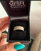 Gouden ring met diamantjes - Siebel Juweliers, Ophalen of Verzenden, Zo goed als nieuw, 17 tot 18, Met edelsteen