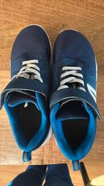 Gymschoenen maat 35, Ophalen, Zo goed als nieuw, Jongen of Meisje, Sportschoenen