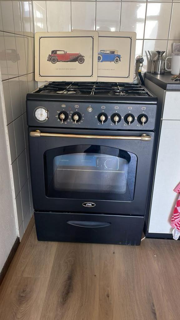 DEZE WEEK OP TE HALEN! ETNA gasfornuis 4-pitter met oven, Witgoed en Apparatuur, Fornuizen, Gebruikt, Vrijstaand, Gas, 4 kookzones