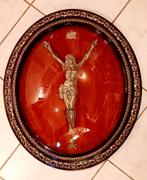 Antiek, XL kruisbeeld, crucifix achter bol glas, Ophalen