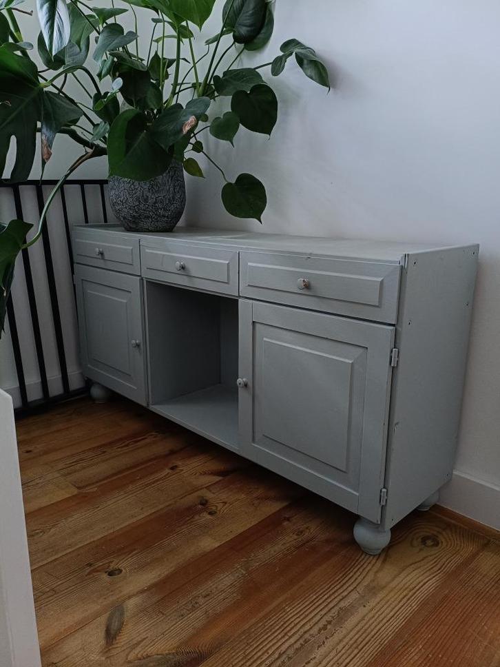 Dressoir / lage kast, Huis en Inrichting, Kasten | Dressoirs, Gebruikt, 100 tot 150 cm, 25 tot 50 cm, Met lade(s), Met deur(en)
