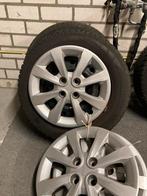 Winterbanden 15 inch met kia velgen, Ophalen of Verzenden, Kia