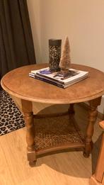 Bijzettafeltje hout rond ratan oud, Antiek en Kunst, Antiek | Meubels | Tafels, Ophalen