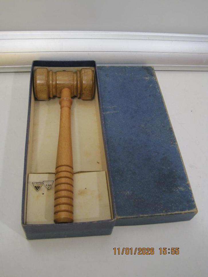 voorzittershamer ned katholieke landsarbeidersbond (370), Antiek en Kunst, Curiosa en Brocante, Ophalen of Verzenden