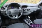 Renault Laguna III Estate 2.0 16V Expression navi/trekhaak, Auto's, Renault, Laguna, Stof, Zwart, 4 cilinders