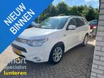 Mitsubishi Outlander 2.0 PHEV Instyle zeer luxe auto!, 1998 cc, Euro 6, 4 cilinders, Wit