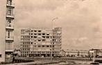 Ansichtkaart Leeuwarden, Europaplein met Euro Hotel., Ophalen of Verzenden, 1960 tot 1980, Gelopen, Friesland