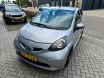 Toyota Aygo 1.0 12V Vvt-i 5DRS 2007 Grijs, Voorwielaandrijving, 4 stoelen, 68 pk, Origineel Nederlands