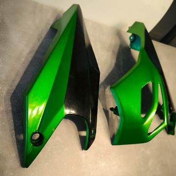 Kawasaki z1000 gen 3 kappen kap delen kuip  beschikbaar voor biedingen