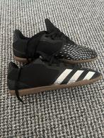 Adidas Predator sportschoenen maat 40.5, Ophalen of Verzenden, Zo goed als nieuw, Zwart, Sportschoenen