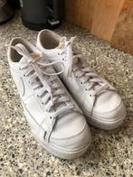 Nike witte Sneakers, Wit, Nike, Ophalen of Verzenden, Sneakers of Gympen