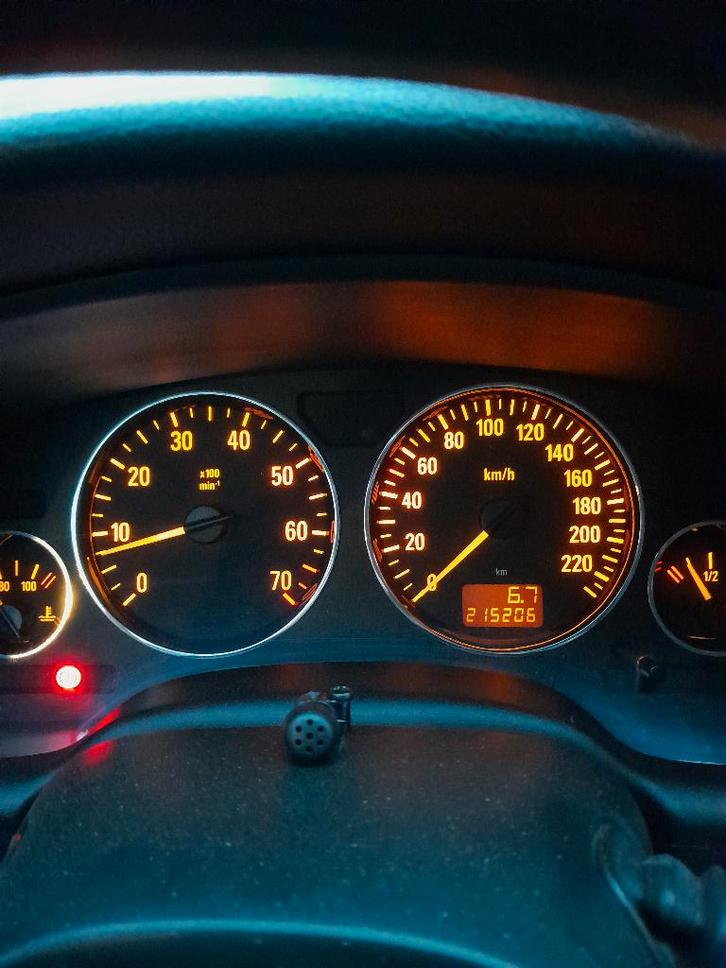 Opel Astra 1.6 8V 5D 2003 Groen, Auto's, Opel, Particulier, Astra, Airconditioning, Cruise Control, Elektrische buitenspiegels