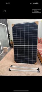 Zonnepaneel 12 volt laden. 335 wp, Ophalen, Zo goed als nieuw
