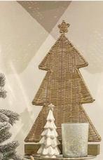 2 Riviera Maison rattan kerstbomen, Diversen, Kerst, Ophalen, Zo goed als nieuw