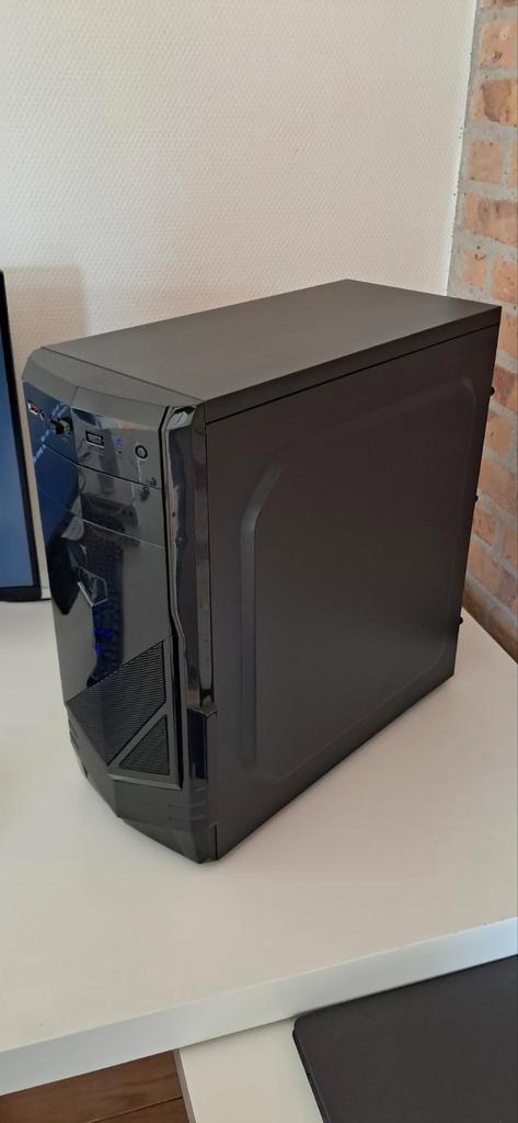 Game pc Intel Xeon // 12GB ram//ssd // rx 580 8gb, Computers en Software, Desktop Pc's, Zo goed als nieuw, 3 tot 4 Ghz, SSD, Ophalen of Verzenden