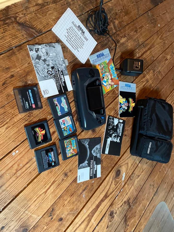 Game Gear + new  IPS screen + Gerestaureerd + Everdrive!, Spelcomputers en Games, Spelcomputers | Nintendo Game Boy, Refurbished