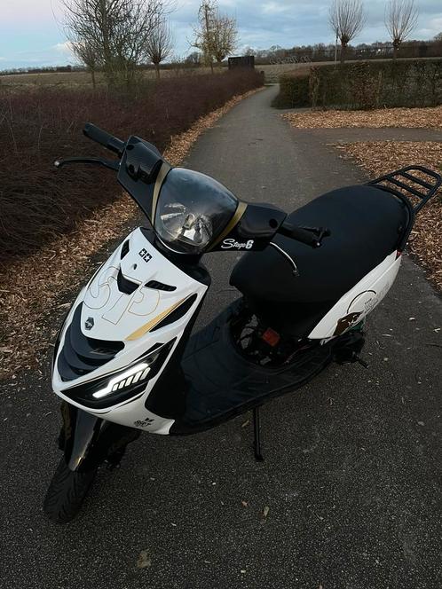 Piaggio Zip 70cc hoogtoerig ‼️VEEL NIEUW‼️, Fietsen en Brommers, Scooters | Piaggio, Zo goed als nieuw, Zip, Ophalen