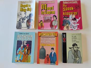 6 boeken van rechter Tie Robert van Gulik per stuk te koop beschikbaar voor biedingen
