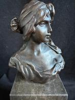 Vrouw brons, gesigneerd., Ophalen of Verzenden