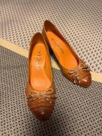 Dames pumps te koop, Kleding | Dames, Ophalen, Bruin, Zo goed als nieuw, Schoenen met hoge hakken