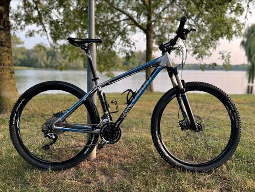 Nette Giant Talon mountainbike – framemaat M, 27.5 inch, Fietsen en Brommers, Fietsen | Mountainbikes en ATB, Zo goed als nieuw
