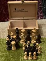 Vintage  Chess Staunton met opbergdoos Koninghoogte 71mm, Een of twee spelers, Ophalen of Verzenden, Gebruikt